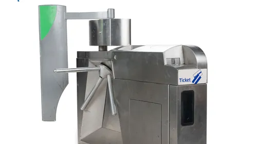 Carrelage, tourniquet ou porte de métro : la RATP vend des objets...